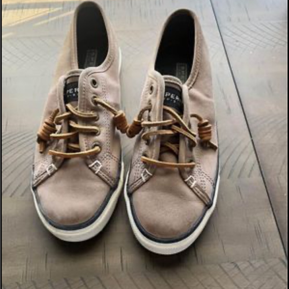 Sperry converse